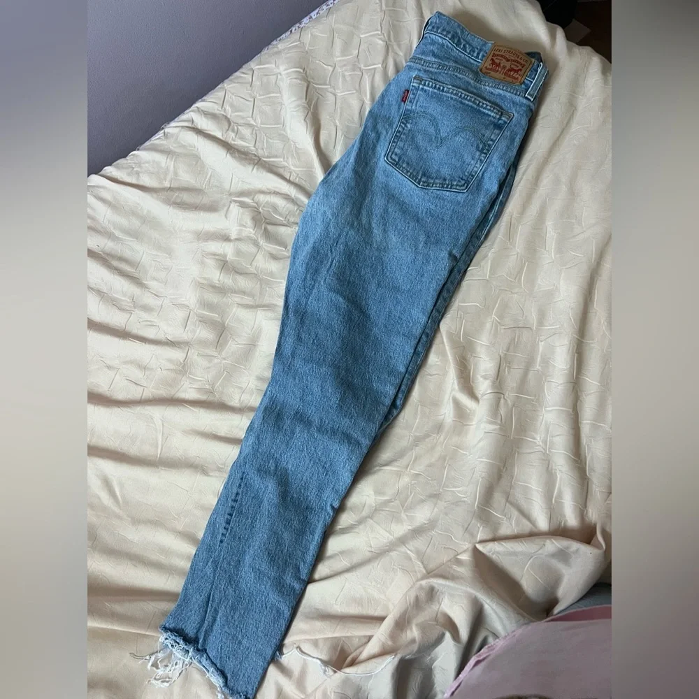 LEVIS 501 - Picture 3 of 4